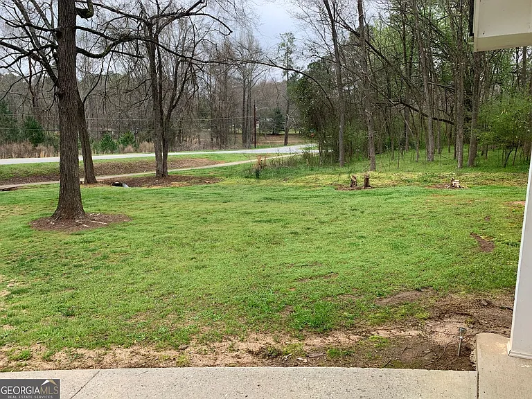 602 Freeman Dr — Photo 6