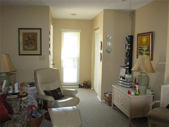 2nd image of 2809 Sherbrooke Ln APT D