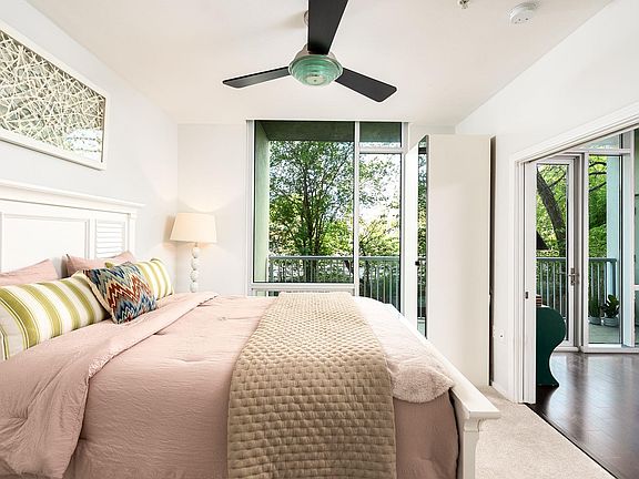 4th image of 1600 Barton Springs Rd Unit 5108