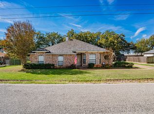 4018 View Point Dr, Granbury, TX 76048