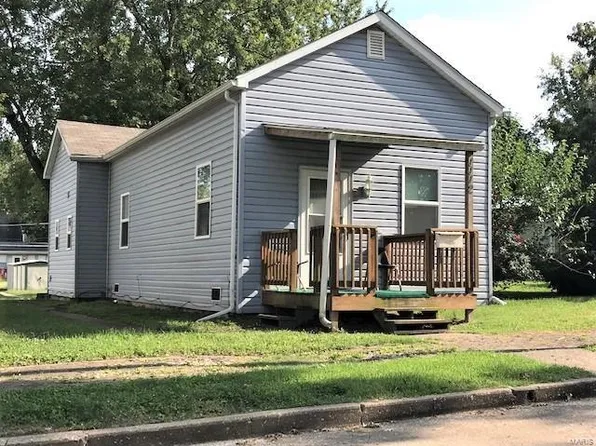 1112 La Salle St, Belleville, IL 62221