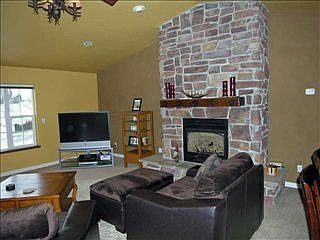 2nd image of 2249 Westfield Ct