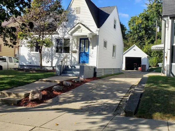 358 S Marshall St, Pontiac, MI 48342