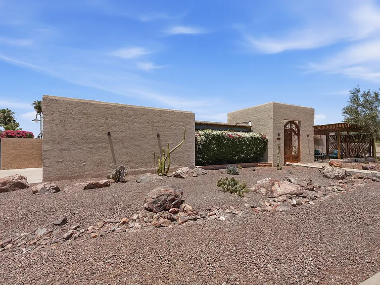 2610 S Fairfield Dr — Photo 35