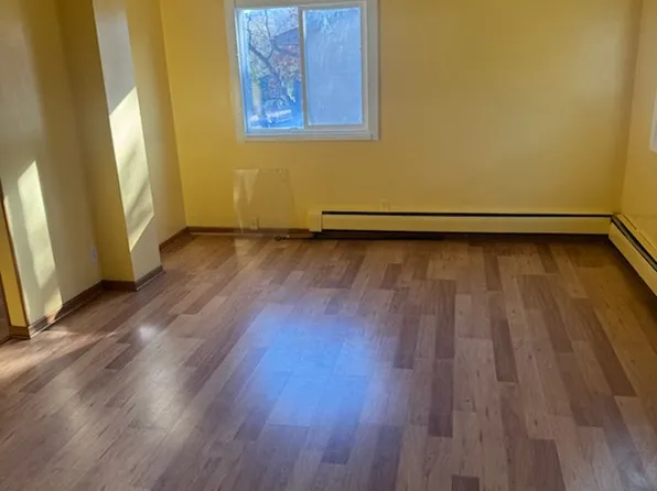 6402 Xenium Ln N Unit 2, Maple Grove, MN 55311