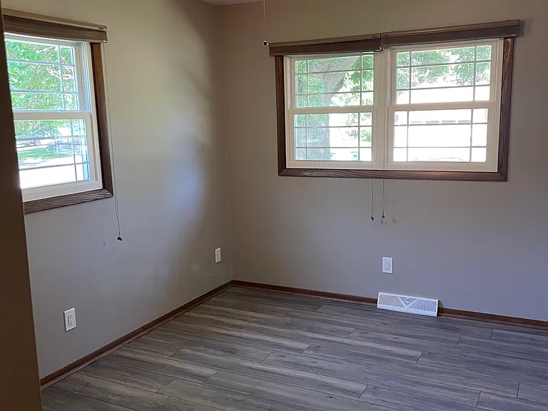 205 Todd St — Photo 9