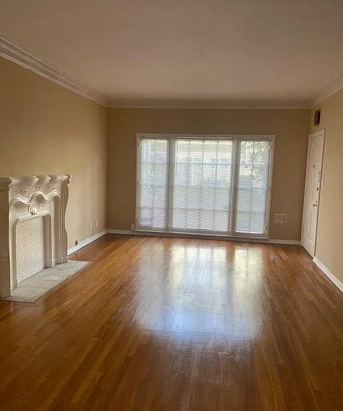 1079 S Orange Grove Ave #1079 — Photo 7