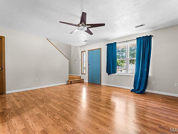 5th image of 342 Vermillion Dr
