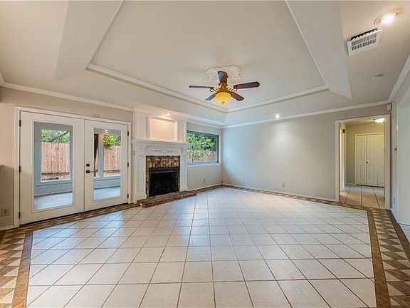 5th image of 10617 Barnhill Dr