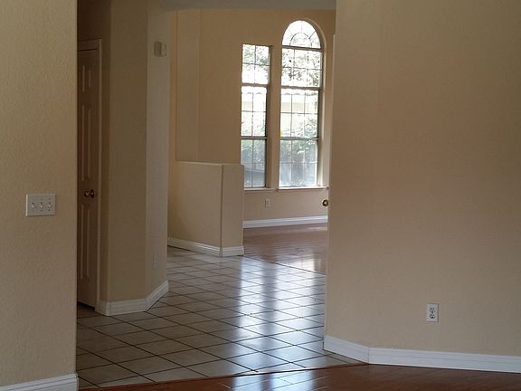 5th image of 12832 Desert Bloom Way