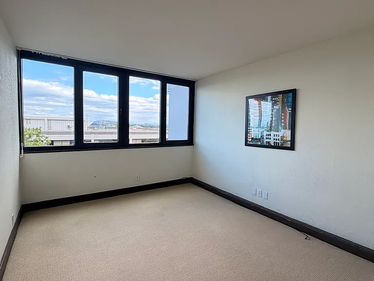 111 SW Harrison St #7H — Photo 14