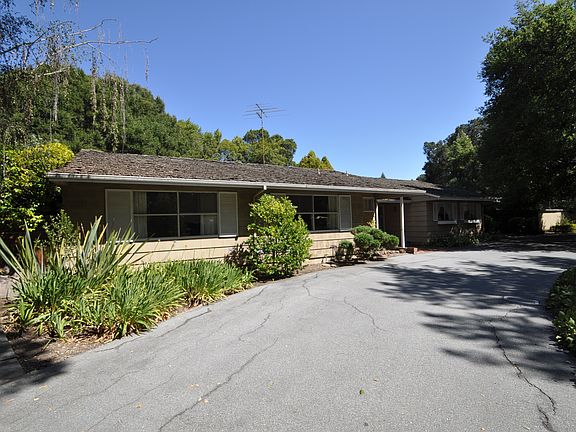 4th image of 75 Mosswood Way