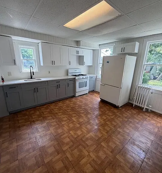 205-207 Watchung Ave #1 — Photo 2