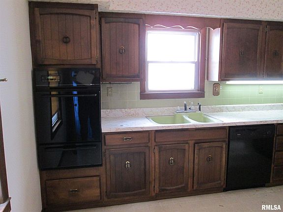 5th image of 1523 W Margaret Ave