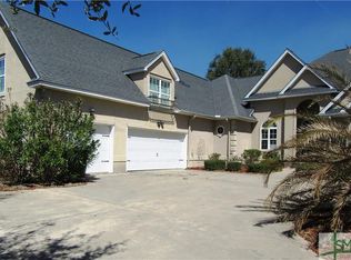 185 Channing Dr, Richmond Hill, GA 31324