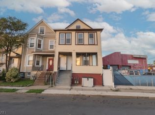 658 Magnolia Ave, Elizabeth City, NJ 07206