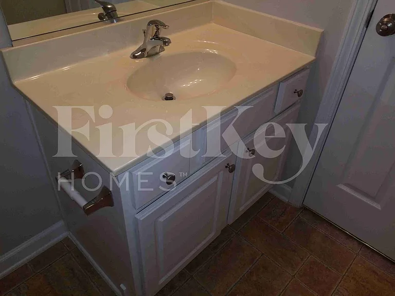 136 Rockbridge Ct — Photo 20