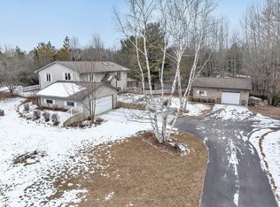 5655 W Carlsville Rd, Sturgeon Bay, WI 54235