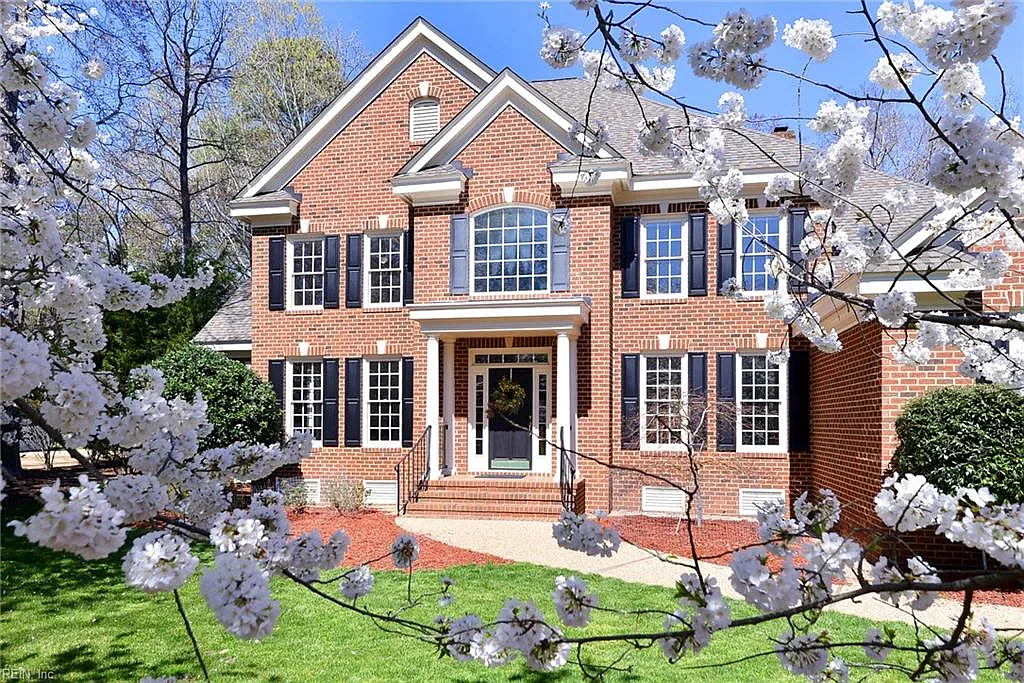 3103 Nathaniels Grn photo 1