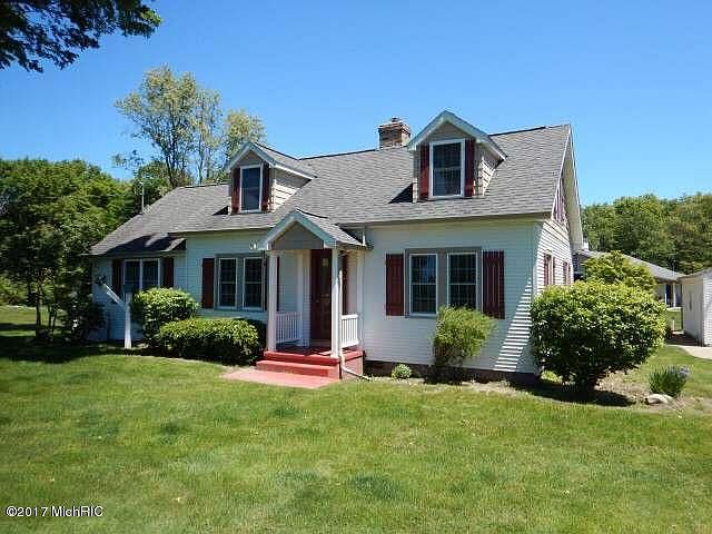 1st image of 3442 N Stearns Ave