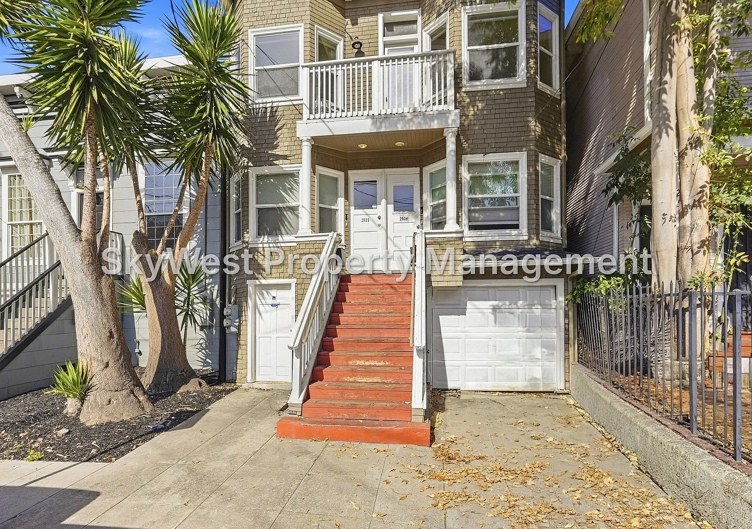 2535-2533 Filbert Street — Photo 2