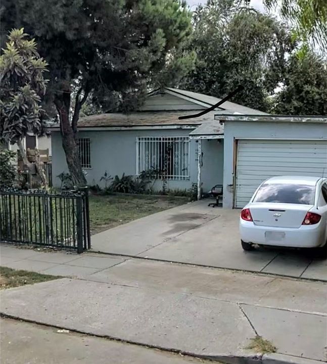 1st image of 9529 Wilmington Ave