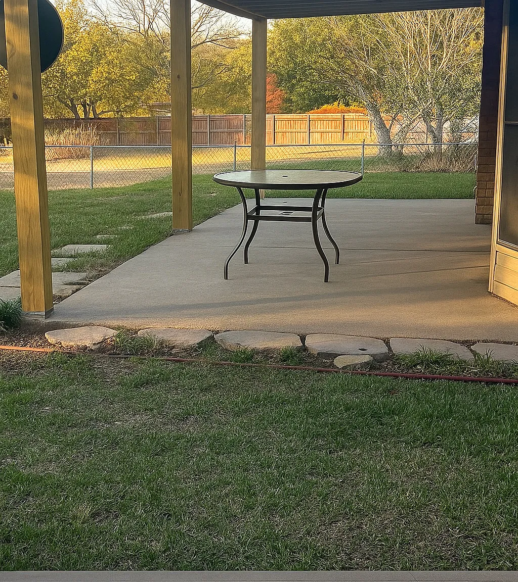 332 Marty Cir — Photo 3