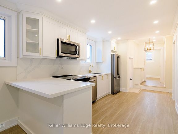 3rd image of 1175 Dunsmure Rd