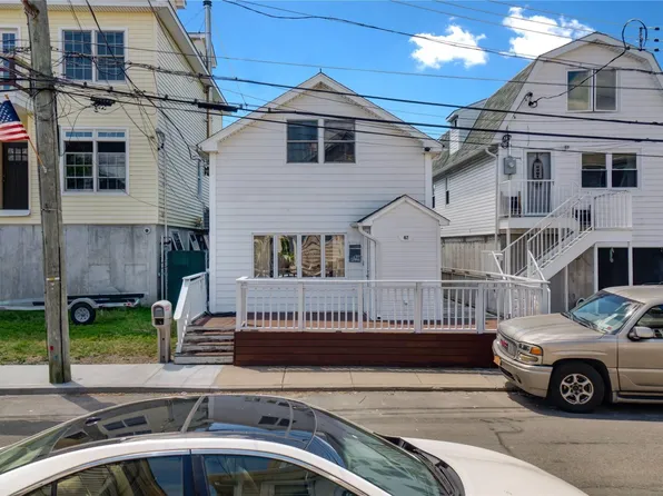 42 W 10th Road, Broad Channel, NY 11693
