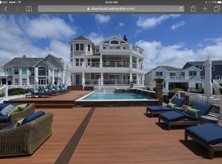 542 W Shore Dr, Brigantine, NJ 08203