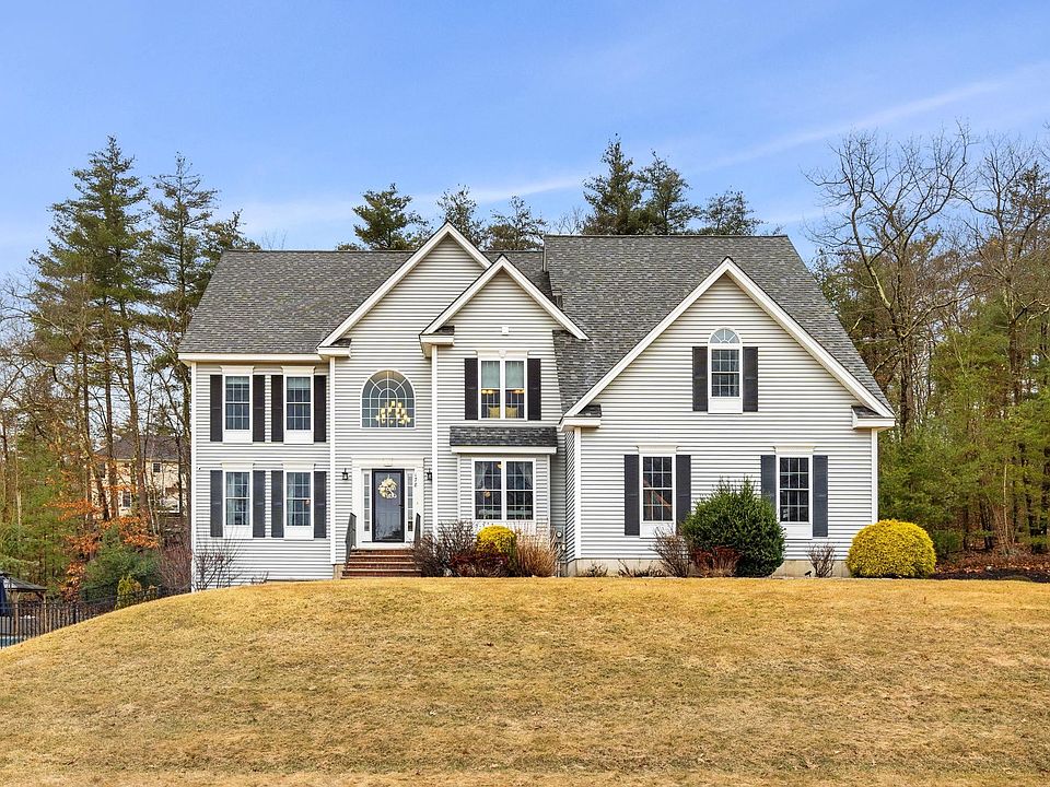 10 mulberry discount lane pelham nh