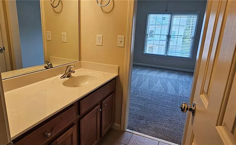 647 Maple Grove Way — Photo 26