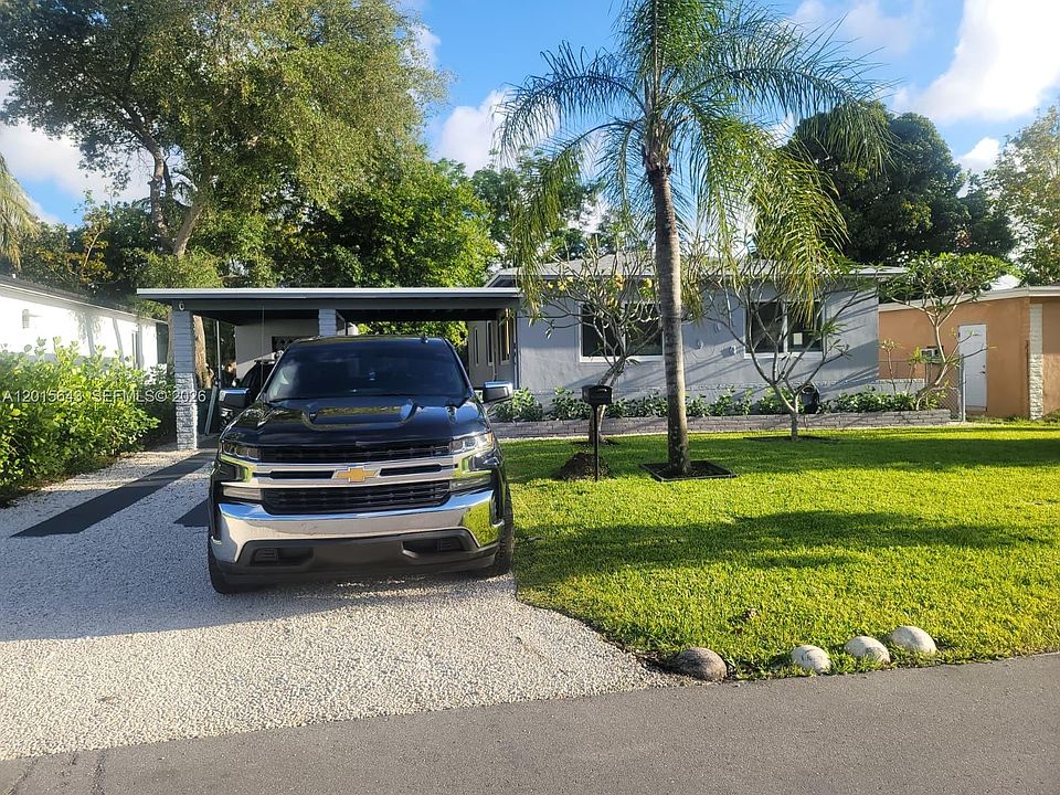 1st image of 266 NE 162nd St