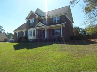 905 Dalmore Dr, Fayetteville, NC 28311