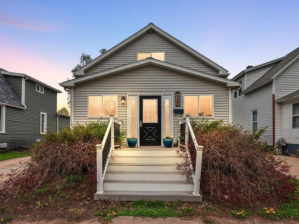1st image of 1357 Penn Ave NE