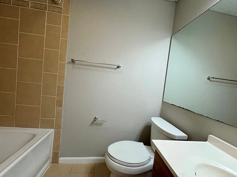 9502 Quail Village Ln — Photo 25