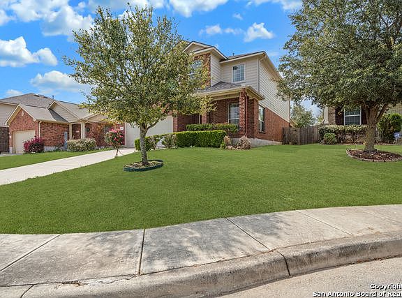4th image of 815 Cielo Way