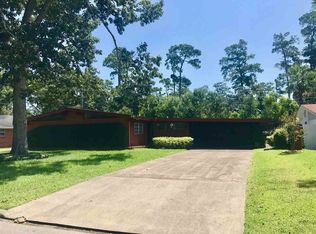 1440 Edson Dr, Beaumont, TX 77706