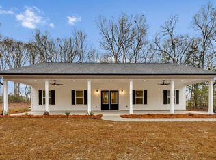 7714 Hollywood Rd, Saluda, SC 29138