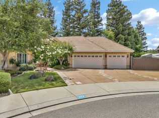 1172 Willow Ct, Ripon, CA 95366