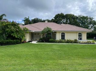 10 Alnwick Rd, Palm Beach Gardens, FL 33418