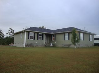 1615 Napier Rd, Hohenwald, TN 38462