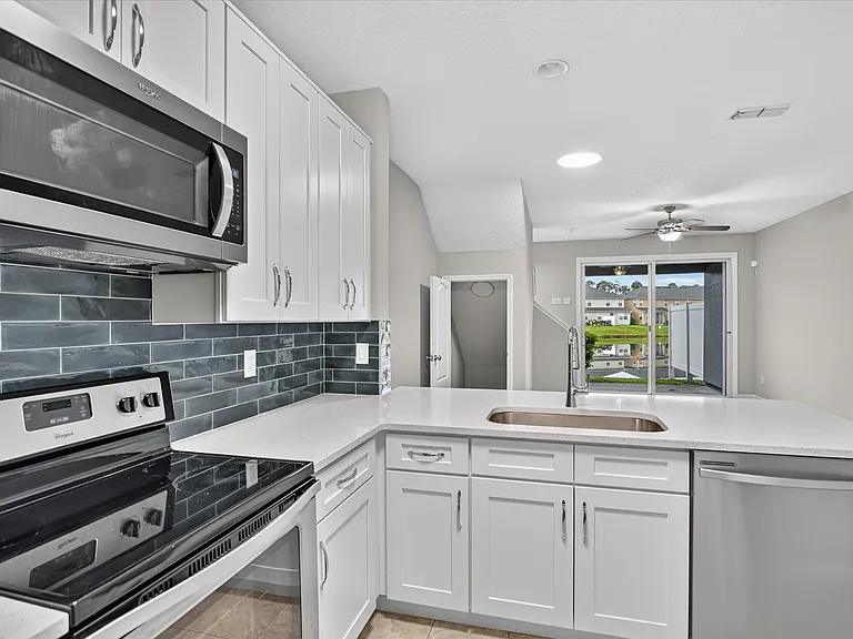 14908 Bartram Village Ln — Photo 9