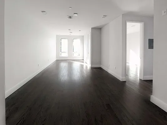 Rented by Cyberapts Management | media 3