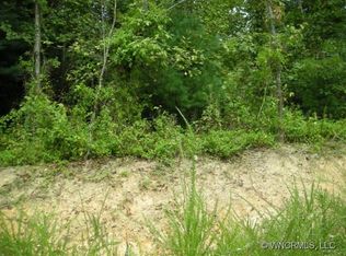 51 Clark Rd, Hendersonville, NC 28792