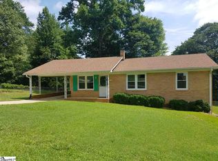 109 Valeview Cir, Marietta, SC 29661