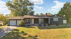 1st image of 2207 Glenwood Dr NW