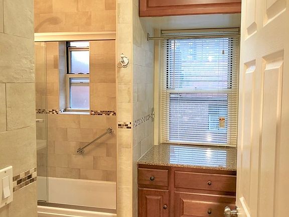 4th image of 6306 110th St APT D4