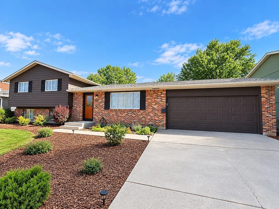2223 Northglen Dr