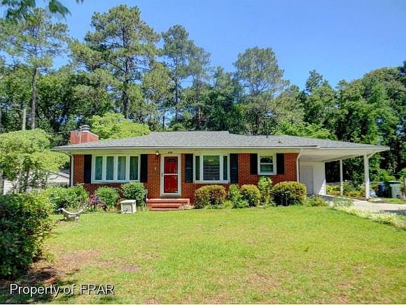 1st image of 210 Chloe Dr